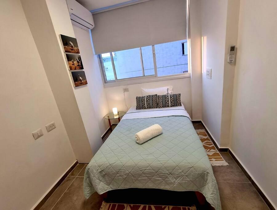 2-Bedroom Sea-View apartment Netanja Buitenkant foto